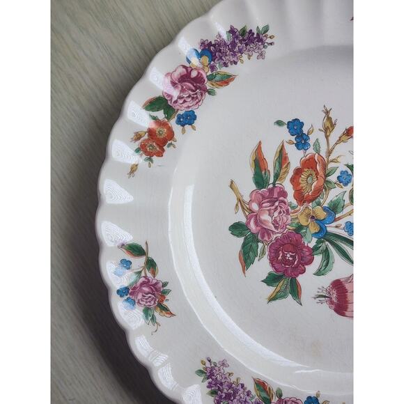 LIMOGES AMERICAN WALES-Dinner Plate-Floral-Scalloped Edges - Picture 6 of 9